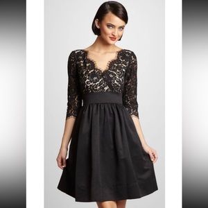 Eliza J * Missy * Lace Faille Fit & Flare V-Neck Cocktail Dress size 10